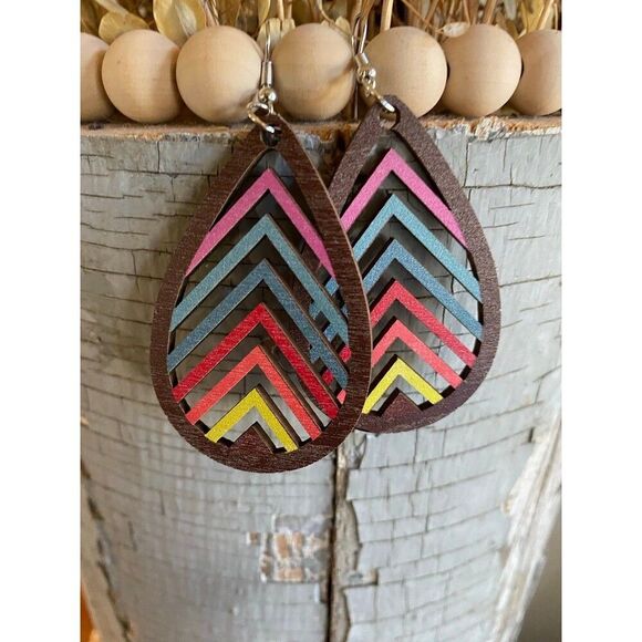 Wooden Boho Earrings Chevron Rainbow Pattern Lightweight Boho Casual Trendy - Picture 1 of 4